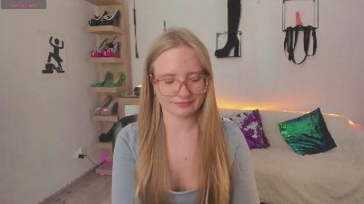 hottieNancy live cam on Cam4
