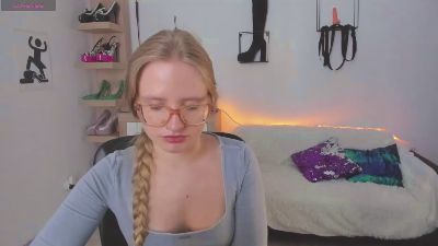 hottieNancy live cam on Cam4