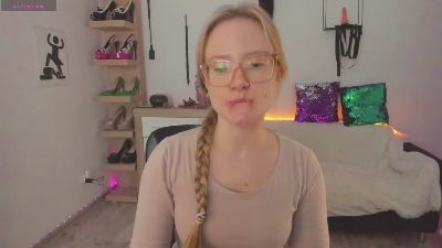 hottieNancy live cam on Cam4