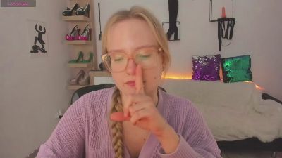 hottieNancy live cam on Cam4