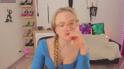 hottieNancy live cam on Cam4