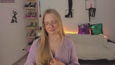 hottieNancy live cam on Cam4