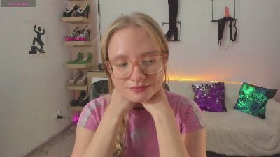 hottieNancy live cam on Cam4