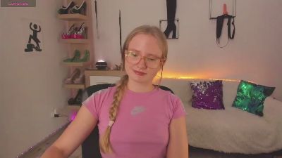 hottieNancy live cam on Cam4