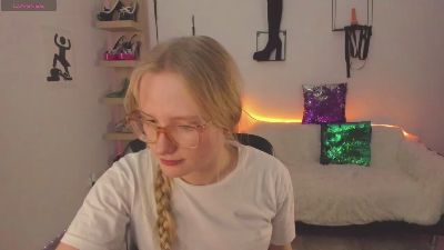 hottieNancy live cam on Cam4