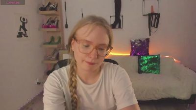 hottieNancy live cam on Cam4
