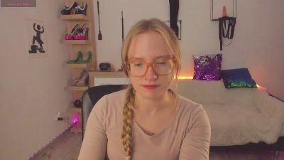 hottieNancy live cam on Cam4
