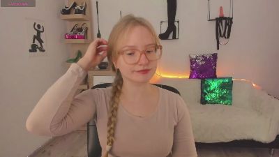hottieNancy live cam on Cam4