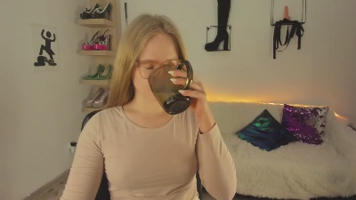 hottieNancy live cam on Cam4