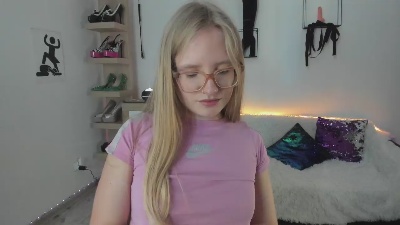 hottieNancy live cam on Cam4