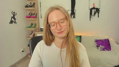 hottieNancy live cam on Cam4
