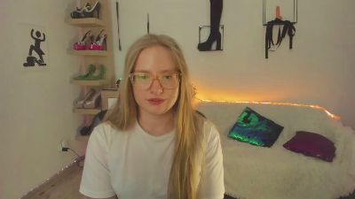 hottieNancy live cam on Cam4