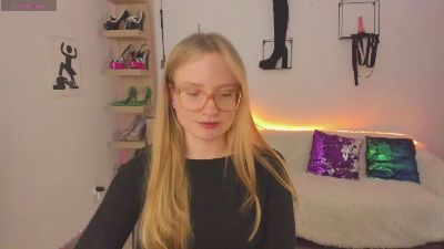 hottieNancy live cam on Cam4