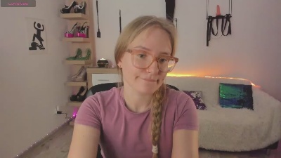 hottieNancy live cam on Cam4