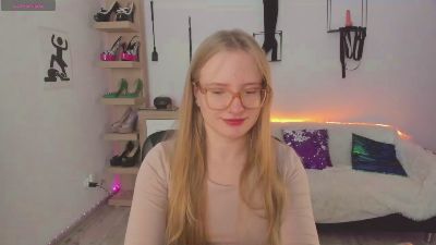 hottieNancy live cam on Cam4