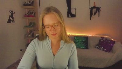 hottieNancy live cam on Cam4