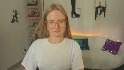 hottieNancy live cam on Cam4