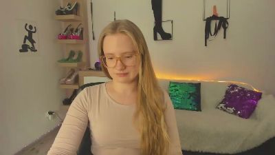 hottieNancy live cam on Cam4