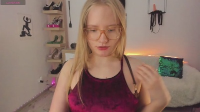 hottieNancy live cam on Cam4