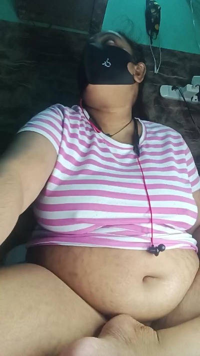 hotty_manisha live cam on Cam4