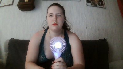 hotwife2026 live cam on Cam4