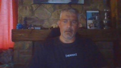 hpefredlcom4 live cam on Cam4