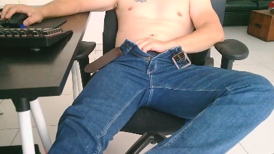 hubertculose live cam on Cam4