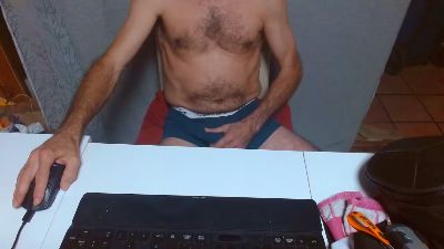 hucho40 live cam on Cam4