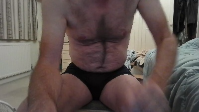 hugo6511 live cam on Cam4