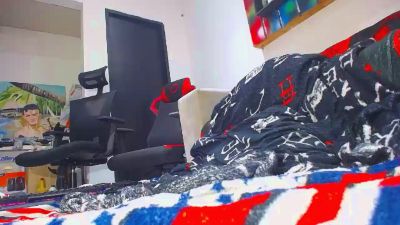 hugo_19cm live cam on Cam4