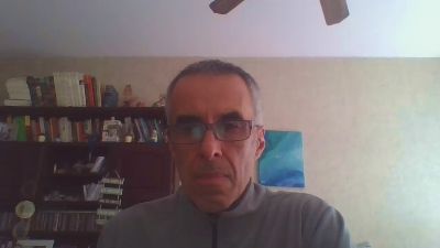 hugobaires69 live cam on Cam4
