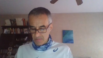 hugobaires69 live cam on Cam4