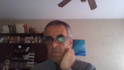 hugobaires69 live cam on Cam4
