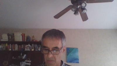 hugobaires69 live cam on Cam4
