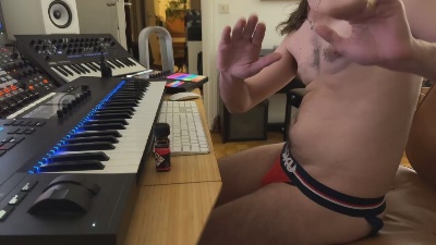 hugohotbi live cam on Cam4