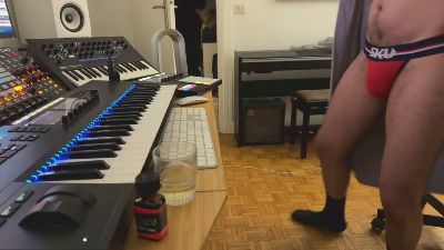hugohotbi live cam on Cam4