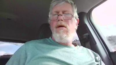 humiliationboy3 live cam on Cam4
