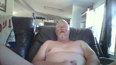 humiliationboy3 live cam on Cam4