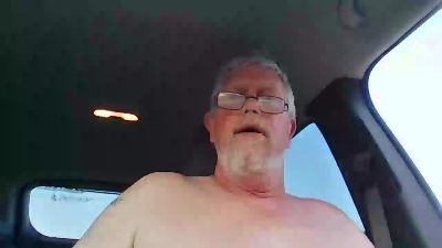 humiliationboy3 live cam on Cam4