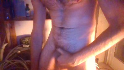 hungsmkr77 live cam on Cam4