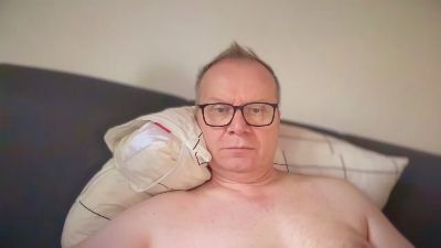 hunk722 live cam on Cam4