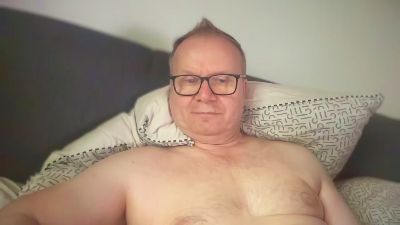 hunk722 live cam on Cam4