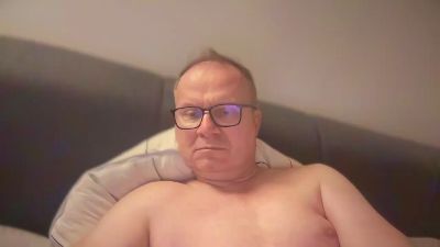 hunk722 live cam on Cam4