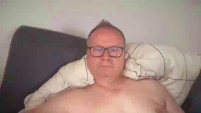 hunk722 live cam on Cam4