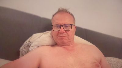 hunk722 live cam on Cam4