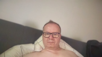 hunk722 live cam on Cam4