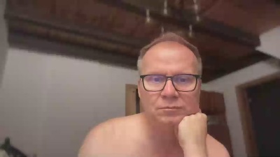hunk722 live cam on Cam4