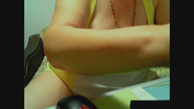 hyllda live cam on Cam4