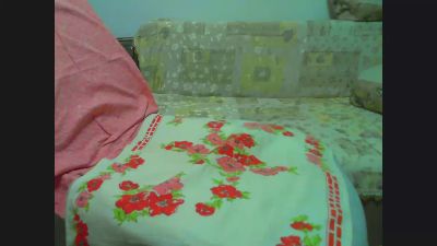 hyllda live cam on Cam4