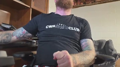 hypnoman69420 live cam on Cam4